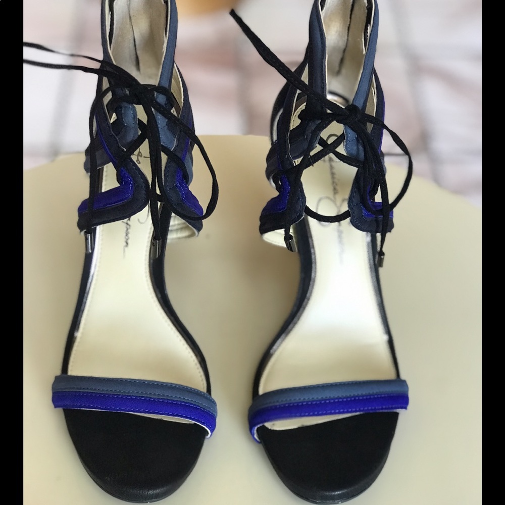 Jessica Simpson “tennis shoe” Heel